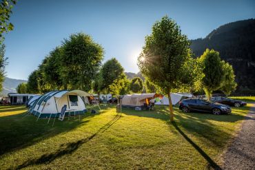 Pitches for tents caravans & campers | Camping Hobby 3 | Unterseen - Interlaken | Switzerland | Foto: David Birri